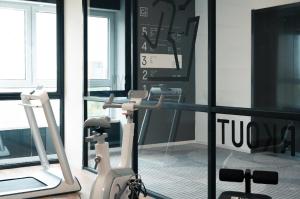 Fitness centrum a/nebo fitness zařízení v ubytování 天津欣得滨海塘沽店