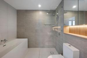 Bagno di Million dollar ocean view FREE Car park 3BR in Broadbeach, Australia