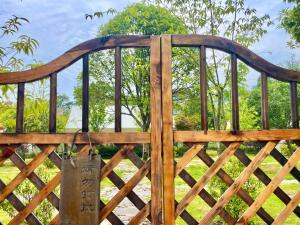 A garden outside Zhangjiajie Cliff Flower RV Tent Hotel