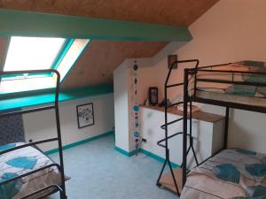 Postel nebo postele na pokoji v ubytování Camping la Chevauchée
