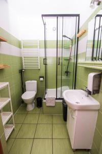 Ένα μπάνιο στο Apikraina +52 φωτογραφίες