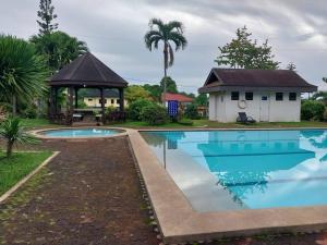 Bazén v ubytování tagaytay Lemon House nebo v jeho okolí