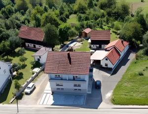 Fotografie z fotogalerie ubytování Holiday home in Gomirje 17255 v destinaci Gomirje