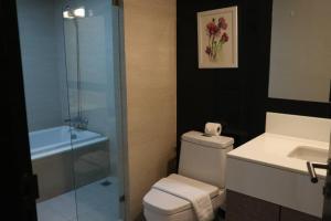 Koupelna v ubytování Avatar Suites Hotel - SHA Extra Plus