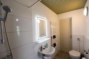 Koupelna v ubytování Park Apartman