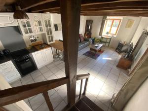 an aerial view of a kitchen and a living room at Gîte en Creuse in Linard