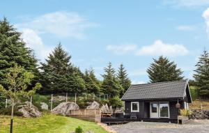 Κήπος έξω από το Amazing Home In Haugesund +6 φωτογραφίες