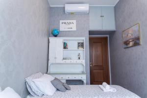 Posteľ alebo postele v izbe v ubytovaní [Duomo walking distance] elegant flat with view