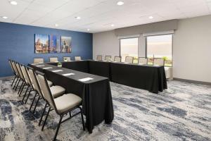 Konferenční prostory v ubytování Hampton Inn Long Island/Islandia
