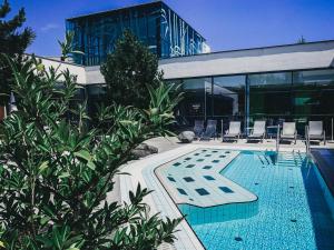 Bazén v ubytování Linsberg Asia Hotel, Spa & Therme - Adults Only nebo v jeho okolí