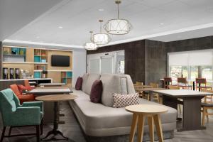 Istumisnurk majutusasutuses Home2 Suites By Hilton Poughkeepsie