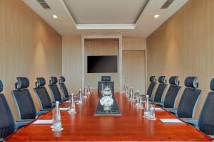 Konferenční prostory v ubytování Doubletree By Hilton Varanasi