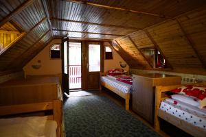 Afbeelding uit fotogalerij van Cabana La Ionica in Vălişoara