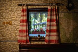 Afbeelding uit fotogalerij van Cabana La Ionica in Vălişoara