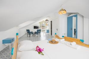 Posezení v ubytování Villa Blue Island