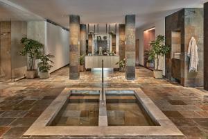 The swimming pool at or close to Falkensteiner Hotel & Spa Carinzia Superior