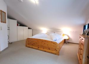 Postel nebo postele na pokoji v ubytování Ferienwohnung Flora