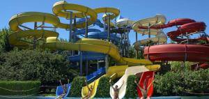a water park with a water slide at Paguretto Home in Vasto
