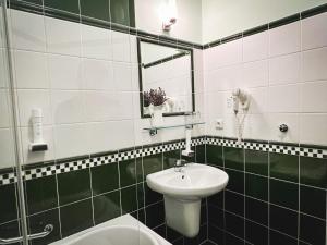 Koupelna v ubytování Hotel U Zeleneho stromu
