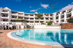 Bazén v ubytování Casita Luna VV Playa Bastian nebo v jeho okolí