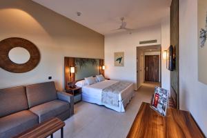 Voodi või voodid majutusasutuse Riu Turquoise - All Inclusive toas