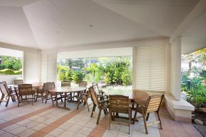 Κήπος έξω από το BreakFree Longbeach Resort