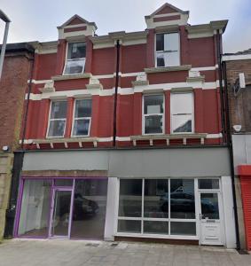 Το κτήριο όπου στεγάζεται  το διαμέρισμα