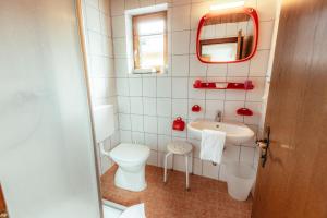 Koupelna v ubytování Hotel Gasthof Walcher