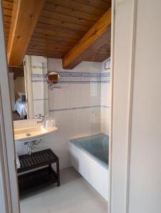 Koupelna v ubytování Hostal de la Plaça - Hotel Boutique