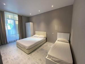 Katil atau katil-katil dalam bilik di nira hotel