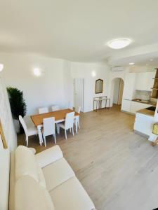 Fotografie z fotogalerie ubytování Attico Da Vinci Luxury Penthouse v destinaci Olbia