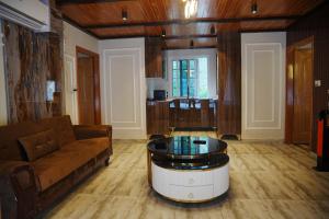 The Barcelo hotel的休息区