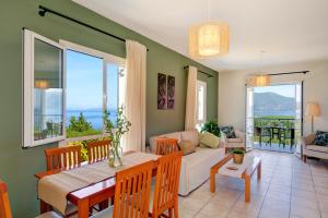 Gallery image of 2 Bed Kalokeri Apartment Fiskardo Kefalonia in Kokoláta