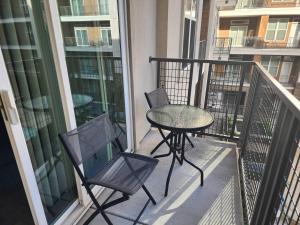 Gallery image of Elite Downtown Poolside Oasis in Houston