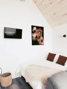Postel nebo postele na pokoji v ubytování À Bon Port + 20 fotografií