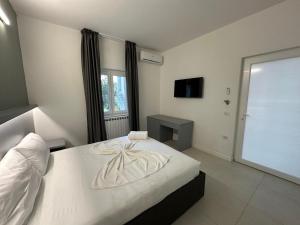 Galería fotográfica de Evergreen Laguna Vain-Lezhe en Lezhë