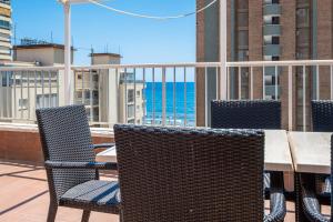 Ein Balkon oder eine Terrasse in der Unterkunft Penthouse El Pato 872 Levante Beach