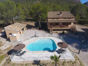 The swimming pool at or close to Casas rurales embalse del Cenajo