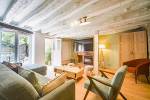 Χώρος καθιστικού στο Maison avec spa dans l'hypercentre de Blois