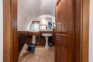Koupelna v ubytování Le Scalette - Holiday Home in Calvi - ItalyWeGo