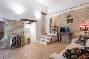 Posezení v ubytování Le Scalette - Holiday Home in Calvi - ItalyWeGo