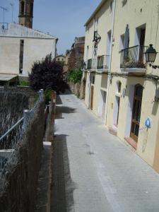 The surrounding neighborhood or a neighborhood close to a vendégházakat