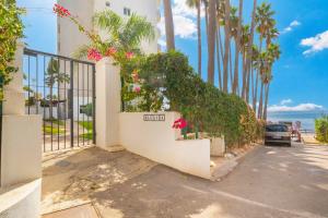 Vonkajšia záhrada v ubytovaní Calahonda Frontline Beach Algaida - Happy Rentals