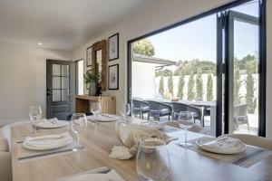 Ein Sitzbereich in der Unterkunft 3944 Seaside Bash home