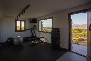 Fitness centrum a/nebo fitness zařízení v ubytování Ktima Lipsi, Panorama Pool Views