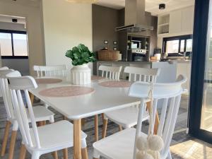 Gallery image of Moderno depto frente al río! in San Nicolás de los Arroyos