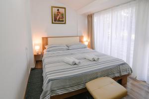 Posteľ alebo postele v izbe v ubytovaní Family friendly house with a swimming pool Tounj, Gorski kotar - 17577