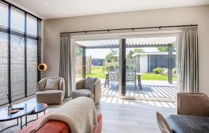 Χώρος καθιστικού στο 2 Bedroom Gorgeous Home In Voorthuizen +30 φωτογραφίες