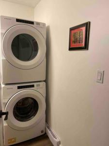 Φωτογραφία από το άλμπουμ του Sunrise net cottage σε Kawartha Lakes