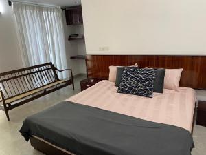 Postel nebo postele na pokoji v ubytování Central Apartment